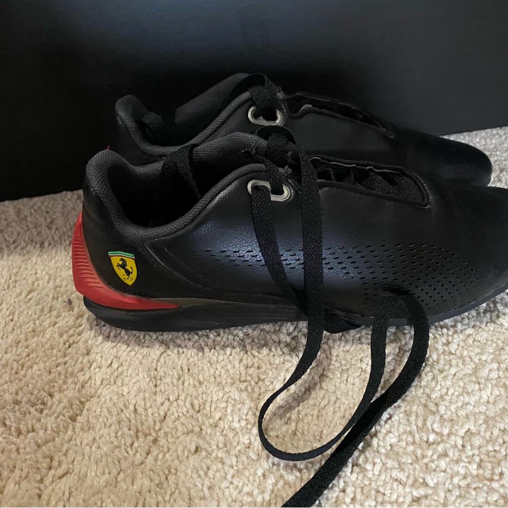 Ferrari Men's Black and Red Shoes